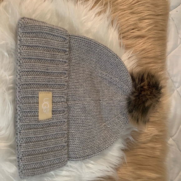 UGG GRAY WOOL HAT. - Picture 4 of 5